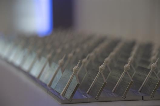 Die Veranstaltung findet am Freitag, den 03.07.2026, um 16:00 Uhr, auf dem Campus der Hochschule Düsseldorf statt. Eingeladen sind Angehörige, Familien und Freunde sowie Mitarbeiter*innen und Alumni, um diesen bedeutenden Anlass gemeinsam zu feiern.